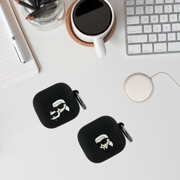 Karl Lagerfeld KLA4RUNKCHK AirPods 4     cover czarny/black Silicone Karl&Chaupette Head 3D