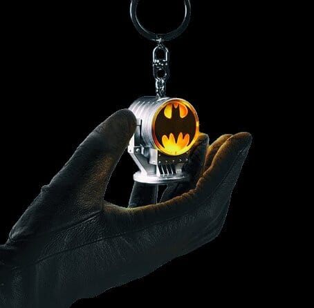 IHip Batman Portable Bluetooth Speaker – Wireless, Rechargeable, Keychain Size – DC Comics Official – 5W RMS