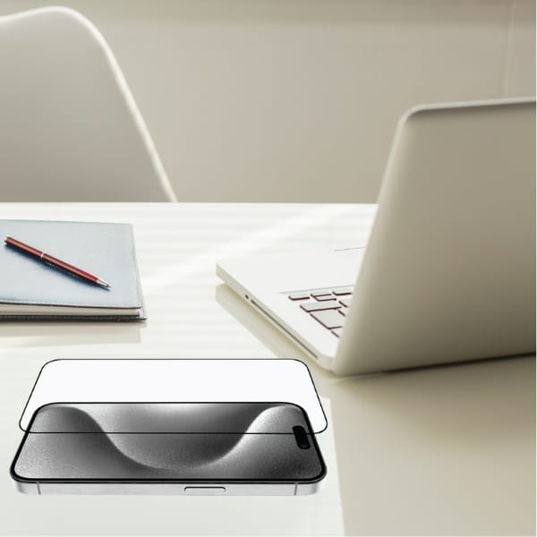 Zestaw 2w1 Guess BP Rhinestone szkło na  ekran i obiektyw aparatu do iPhone 16 Pro Max srebrny