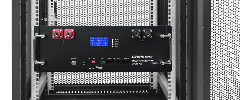 Qoltec Stabilny Magazyn energii LiFePO4 do RACK  | 5.12kWh | 51.2V | 100Ah | BMS | LCD