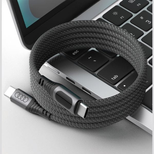 Kabel USB-C/USB-C Audi 2.0 Charge & Sync Cable 20V 3A 60W czarny