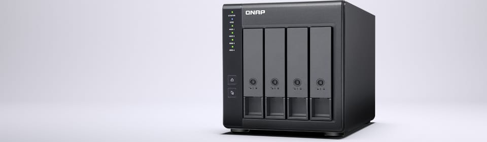 Macierz QNAP TR-004