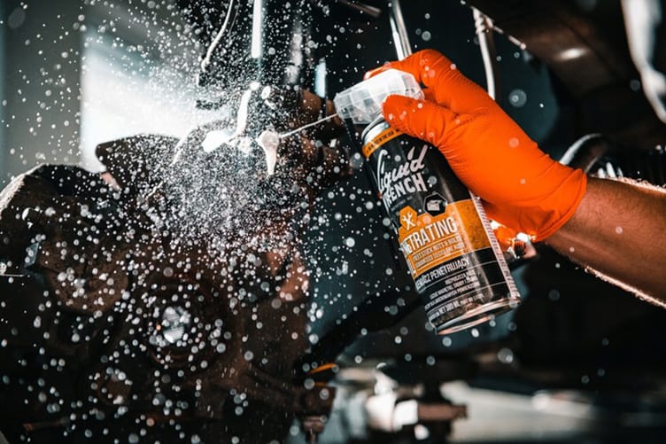 Odrdzewiacz penetrujący, wielofunkcyjny. Do śrub Liquid Wrench 380ml