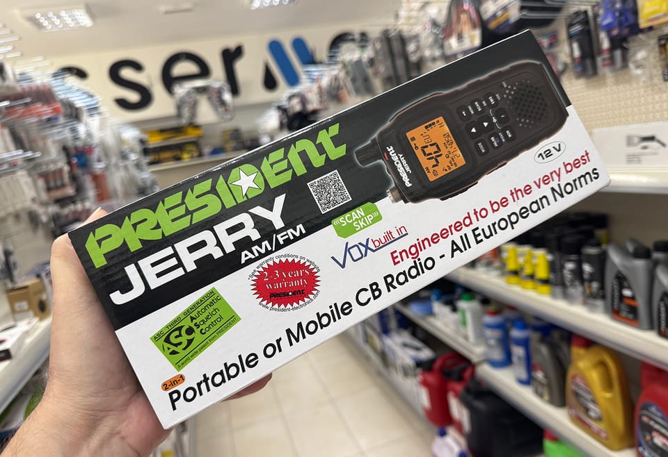 Ręczne radio CB President Jerry. Adaptor, akumulator, antena