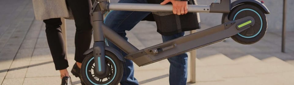 Hulajnoga elektryczna Motus Scooty 10 Gen4