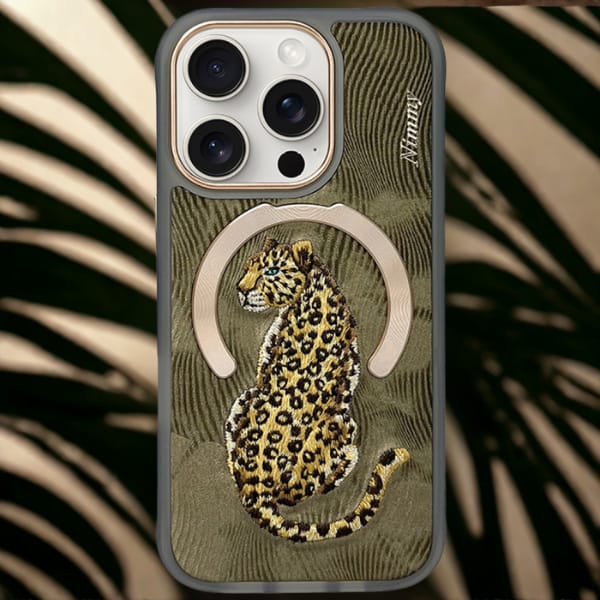 Etui Nimmy Magnetic Fantasy Animal       MagSafe do iPhone 16 Pro złoty