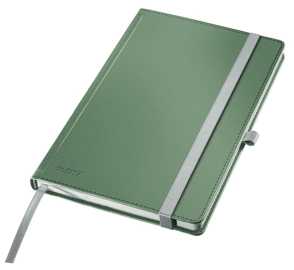 Notatnik w twardej oprawie Style A5 w kratkę seledynowy 44861053 LEITZ