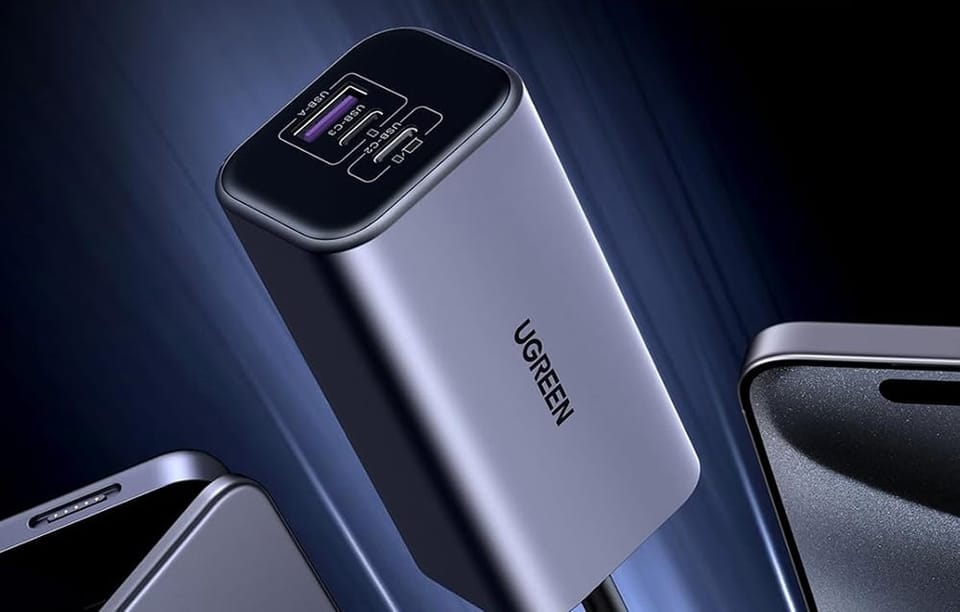 Ładowarka samochodowa Ugreen EC706, USB + 2x USB-C, 150W