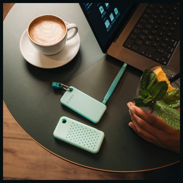 Dysk Zewnętrzny Verbatim Pocket SSD 1TB  USB-C 3.2 gen.2 czarny-polarny niebieski 32324