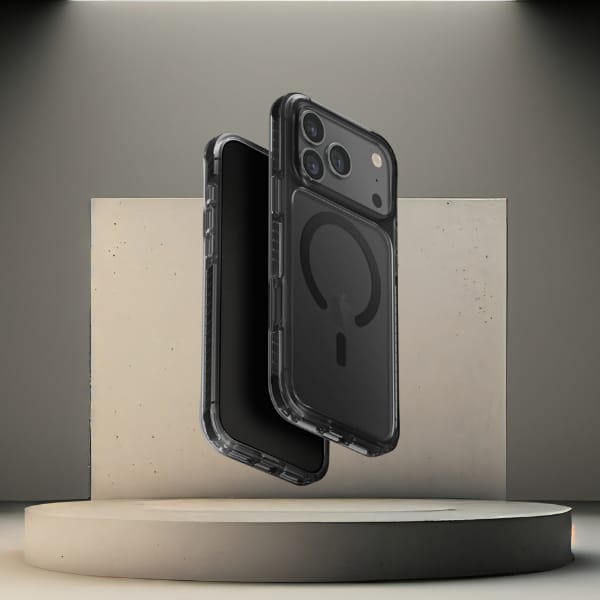 Etui UNIQ Combat do iPhone 17 Pro Max    Magclick Charging czarny