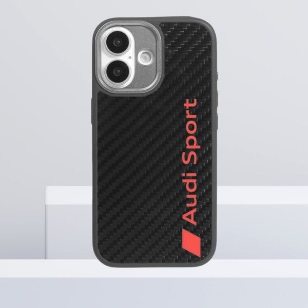 Etui Audi R8 Carbon Fiber MagSafe do     iPhone 17 czarny