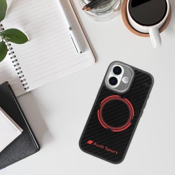 Etui Audi RSQ Carbon Fiber Sport Red     Circle MagSafe do iPhone 17 czarny