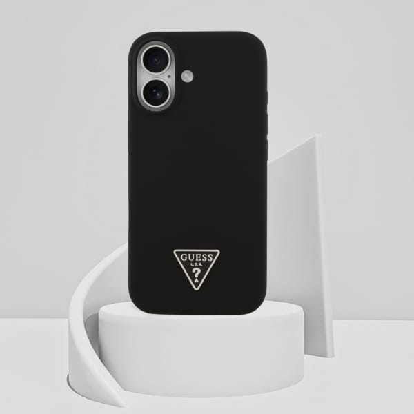 Etui Guess Silicone Triangle Logo        MagSafe do iPhone 17 czarny