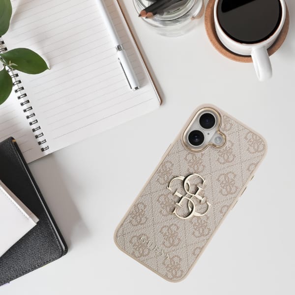 Etui Guess 4G Big 4G Classic Logo do     iPhone 17 różowy złoty