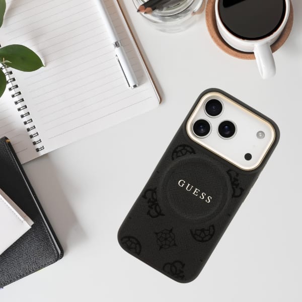 Etui Guess Peony Hot Stamp MagSafe do    iPhone 17 Pro czarny