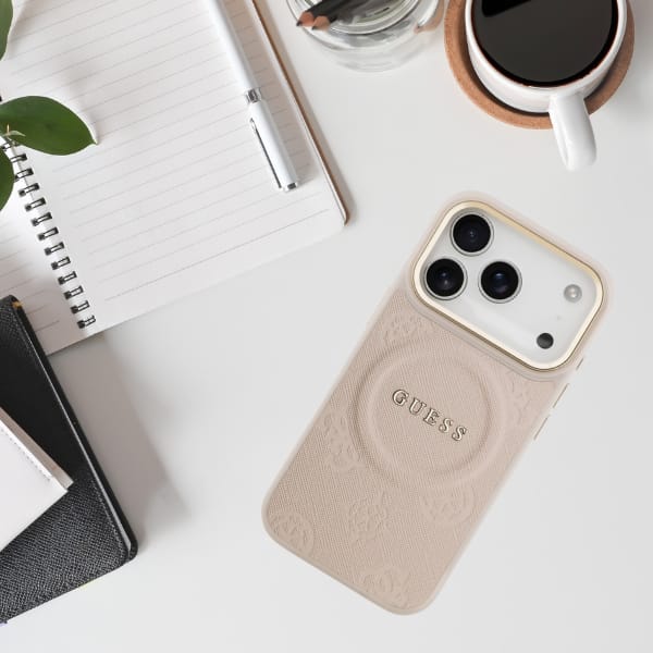 Etui Guess Peony Hot Stamp MagSafe do    iPhone 17 Pro różowy