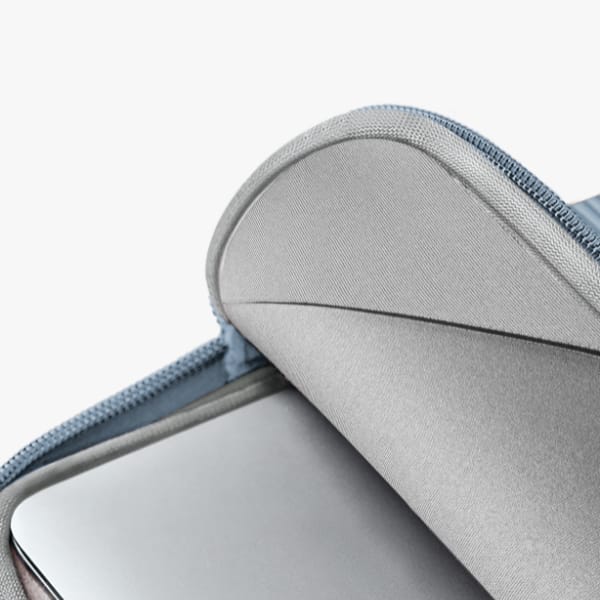 Torba na laptopa UNIQ Cyprus Ridge       Edition Laptop Sleeve 14" water-resistant neoprene niebieski