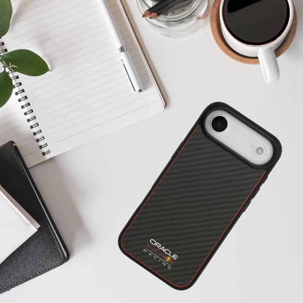 Etui Red Bull Kevlar Logo Matt MagSafe   do iPhone Air czarny