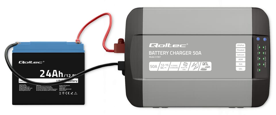 Qoltec Inteligentna profesjonalna ładowarka Monolith do akumulatorów LiFePO4 AGM GEL SLA | 50A | 12V