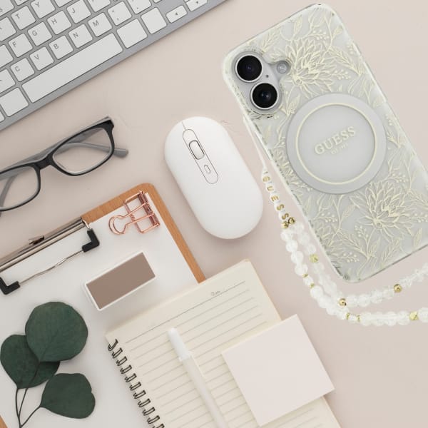 Etui Guess IML Flowers Electro Pearl     Strap MagSafe do iPhone 17 biały