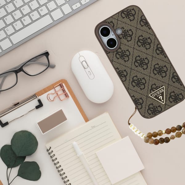 Etui Guess 4G Strap Triangle Logo        MagSafe do iPhone 17 brązowy