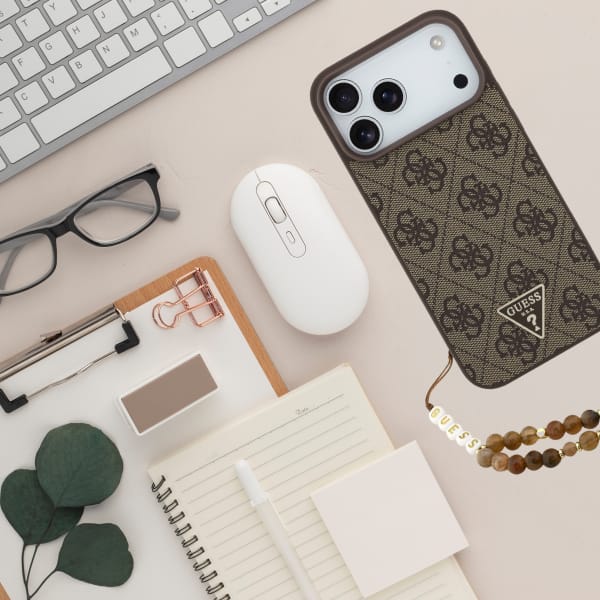 Etui Guess 4G Strap Triangle Logo        MagSafe do iPhone 17 Pro Max brązowy