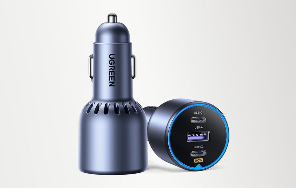Ładowarka samochodowa UGREEN EC705, USB + 2x USB-C, 130W + kabel 1m 5A