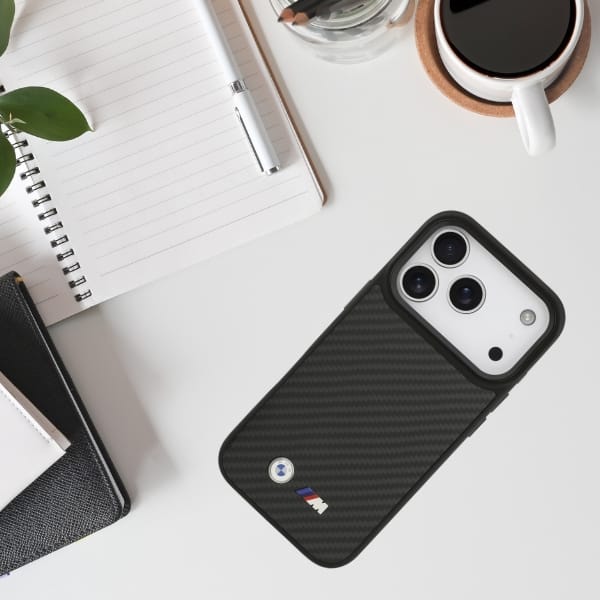 Etui BMW M Kevlar Matt MagSafe do iPhone 17 Pro czarny