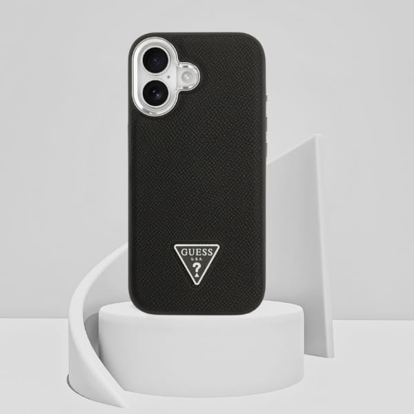 Etui Guess Grained Triangle Logo MagSafe do iPhone 17 czarny