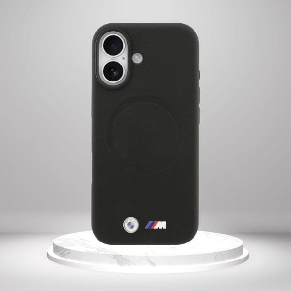 Etui BMW M FW Metal Logo MagSafe do      iPhone 17 czarny