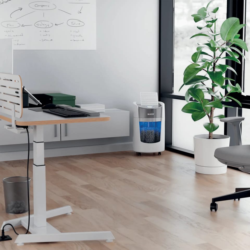 Niszczarka Leitz IQ Optimax Small Office 350 P5 22L 83590000