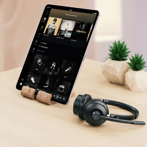 Słuchawki bezprzewodowe z mikrofonem     Creative Chat Wireless Bluetooth czarny