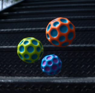 Piłeczka do odbijania Waboba Martian     Moon (Produkt w kilku kolorach - wysyłka losowa)