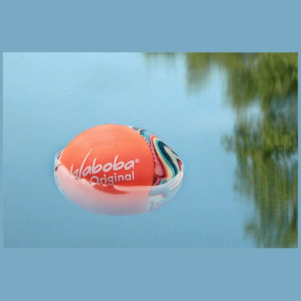 Piłeczka wodna Waboba Original 2.2"      (Produkt w kilku kolorach - wysyłka losowa)
