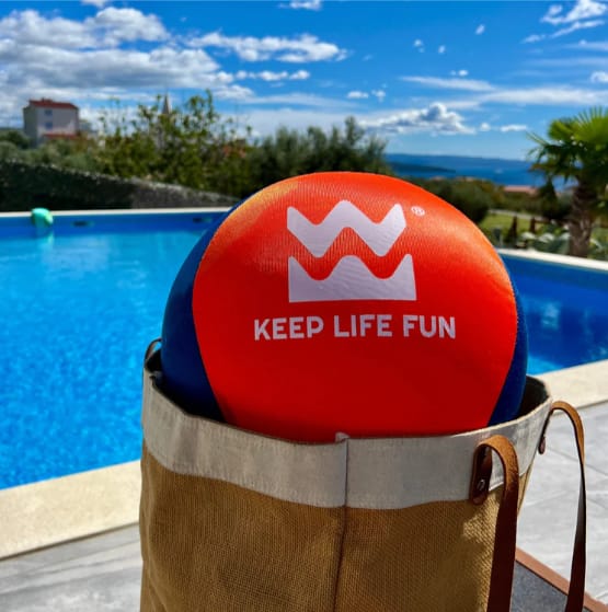 Piłka plażowa Waboba Deluxe Beach Ball   36cm (Produkt w kilku kolorach - wysyłka losowa)