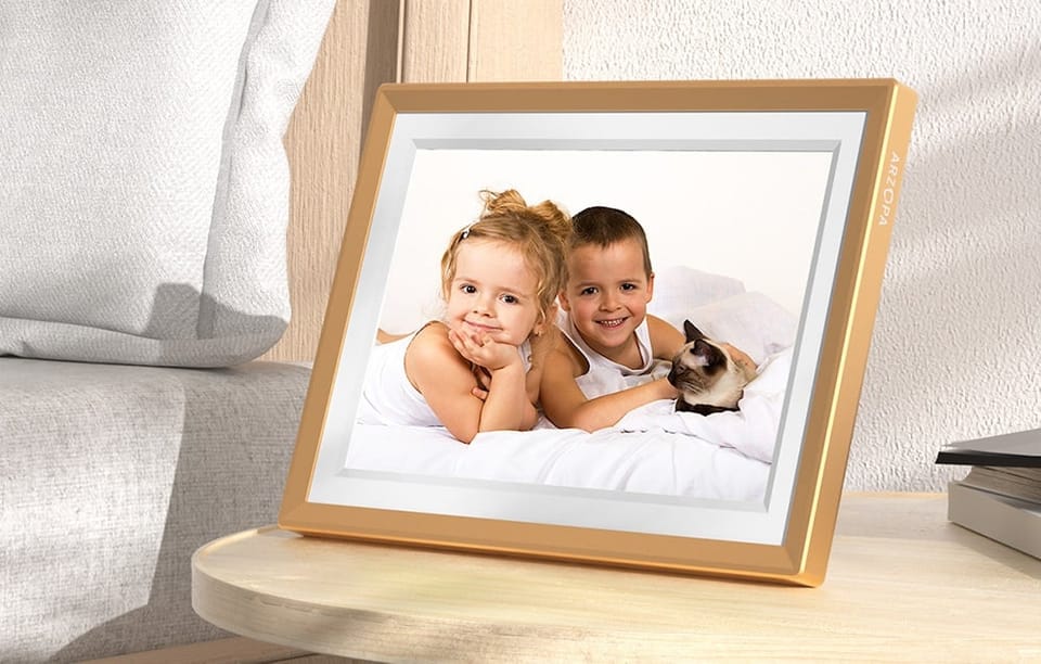 Cyfrowa ramka na zdjęcia Arzopa D10 (złota) 10.1"