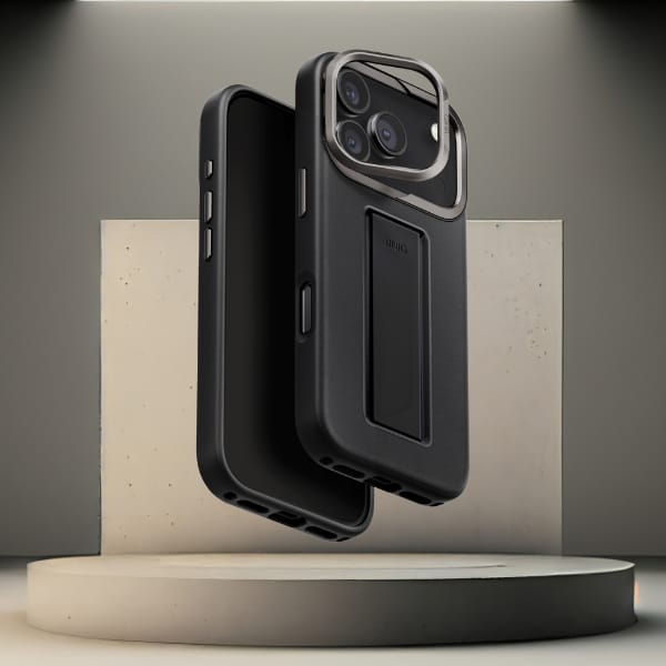 Etui UNIQ Heldro Pro do iPhone 17 Pro    Magclick Charging czarny