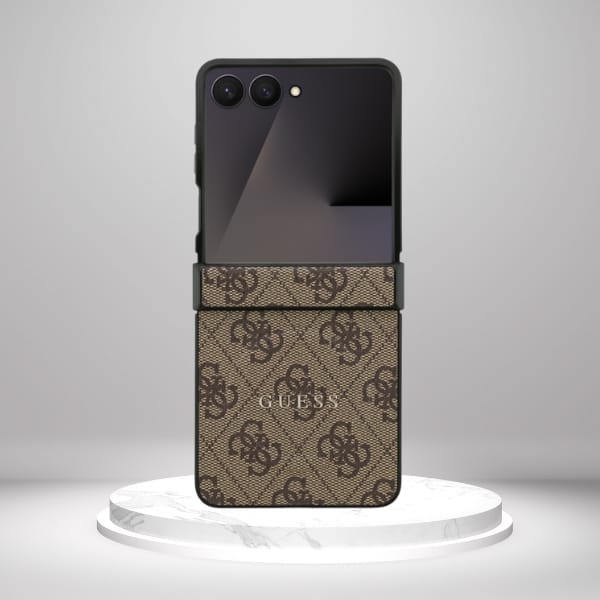 Etui Guess 4G Classic MagSafe do Samsung Galaxy Z Flip7 brązowy