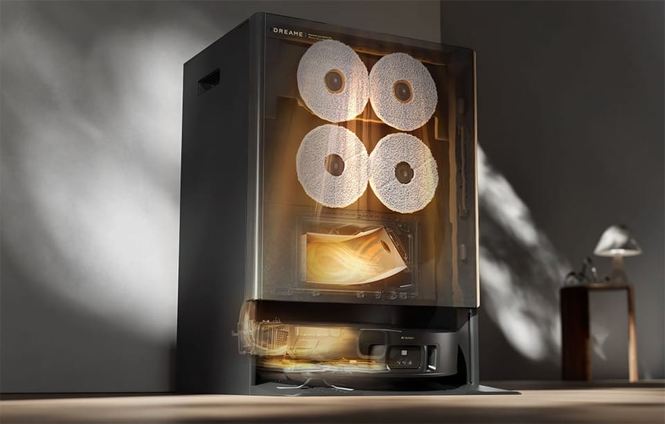 Wizualizacja czyszczenia padów mopującyh robota sprzątającego Dreame Matrix10 Ultra w stacji dokującej.