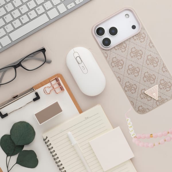 Etui Guess 4G Strap Triangle Logo        MagSafe do iPhone 17 Pro Max różowy