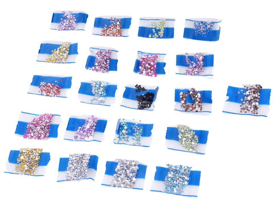 Kreatywny kalendarz adwentowy wyklejanka haft diamentowy breloczki ZA6020 pol_pl_Kreatywny-kalendarz-adwentowy-wyklejanka-haft-diamentowy-breloczki-ZA6020-22883_3