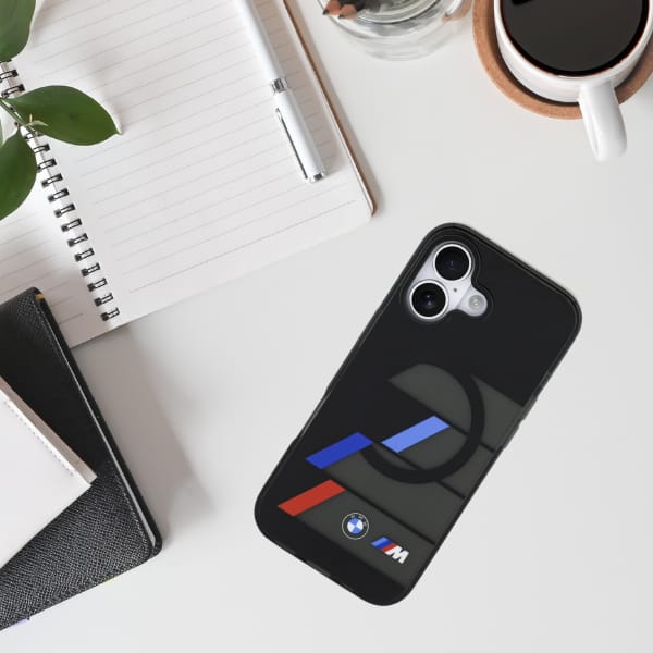 Etui BMW M IML Metal Buttons Tricolor    Lines MagSafe do iPhone 17 czarny