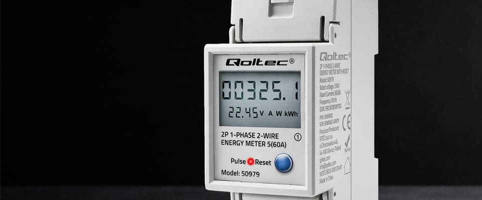 Qoltec Jednofazowy elektroniczny licznik zużycia energii na szynę DIN | RESET | licznik okresowy i stały | 230V | 60A | LCD | LED | 2P