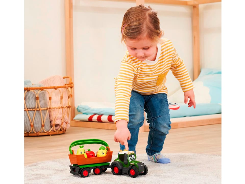 Traktor z przyczepą zdejmowaną i 3 owoce - gra i świeci ZA6182 pol_pl_Traktor-z-przyczepa-zdejmowana-gra-i-swieci-3-owoce-ZA6182-23688_3