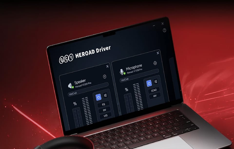 Laptop wyświetlający oprogramowanie 