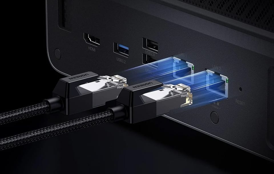 Serwer plików NAS Ugreen DXP6800 Pro, 6-dyskowy, Intel i5-1235U, 8GB DDR5, 2x 10GbE, 8K HDMI, SD 4.0
