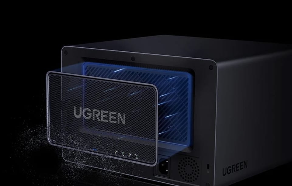 Serwer plików NAS Ugreen DXP6800 Pro, 6-dyskowy, Intel i5-1235U, 8GB DDR5, 2x 10GbE, 8K HDMI, SD 4.0