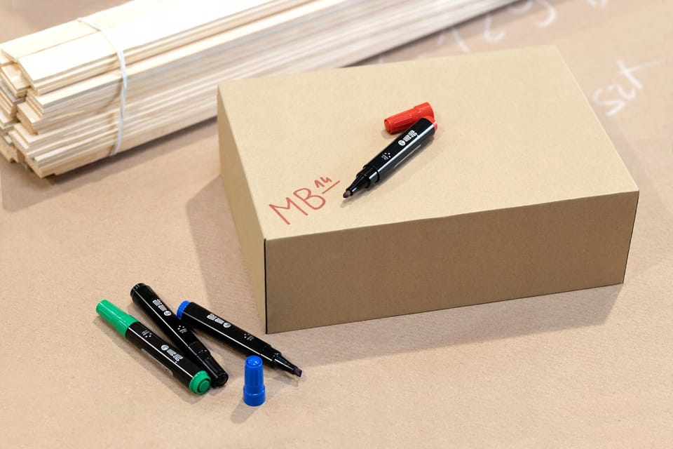 Marker permanentny M200 końcówka okrągła 3mm 4 kolory MM200-99 MEMOBE
