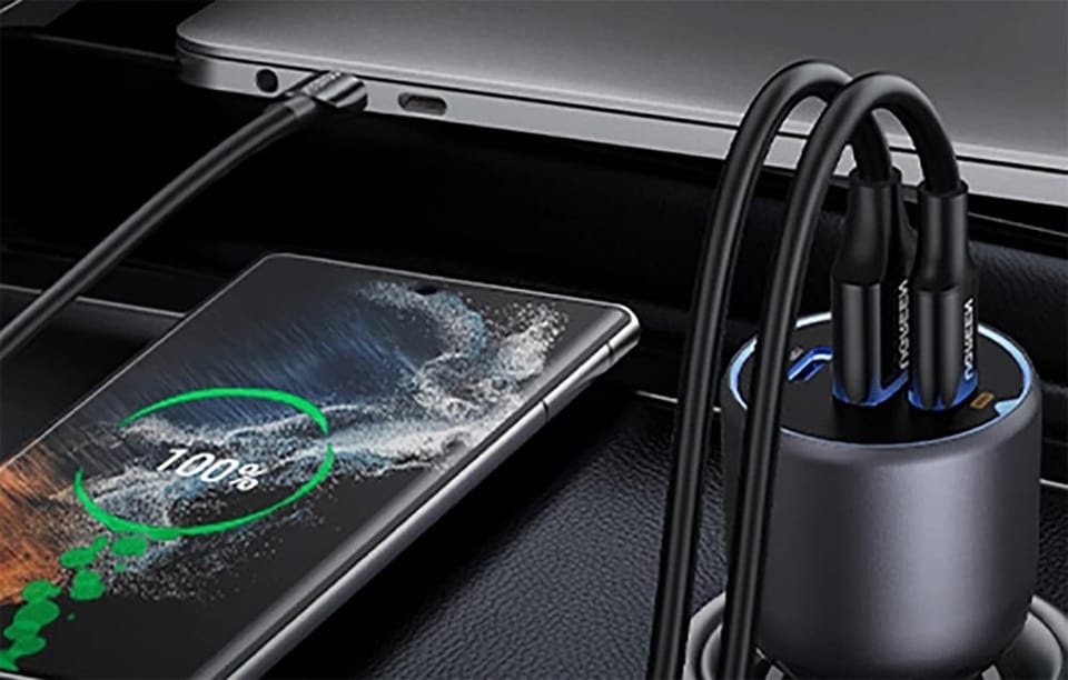 Ładowarka samochodowa UGREEN EC705 130W USB-A+2xUSB-C