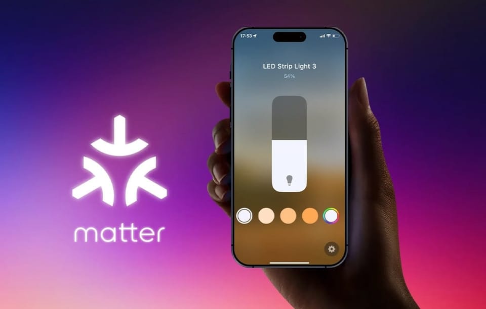 Smartfon z aplikacją LED Strip Light 3 i logo Matter na gradientowym tle fioletowo-różowym